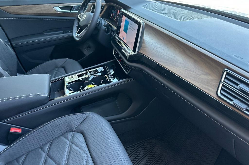 new 2026 Volkswagen Atlas car, priced at $47,543