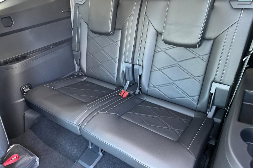 new 2026 Volkswagen Atlas car, priced at $47,543