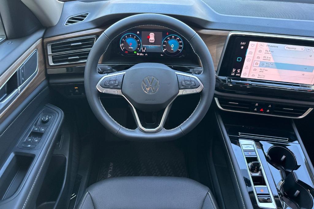 new 2026 Volkswagen Atlas car, priced at $47,543