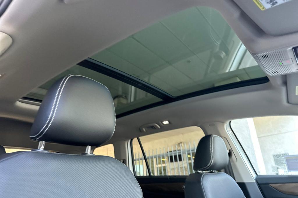 new 2026 Volkswagen Atlas car, priced at $47,543