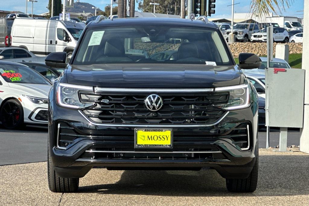 new 2025 Volkswagen Atlas car, priced at $52,582