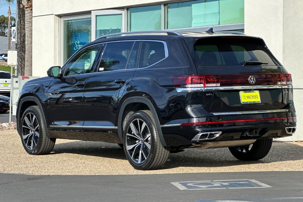 new 2025 Volkswagen Atlas car, priced at $52,582