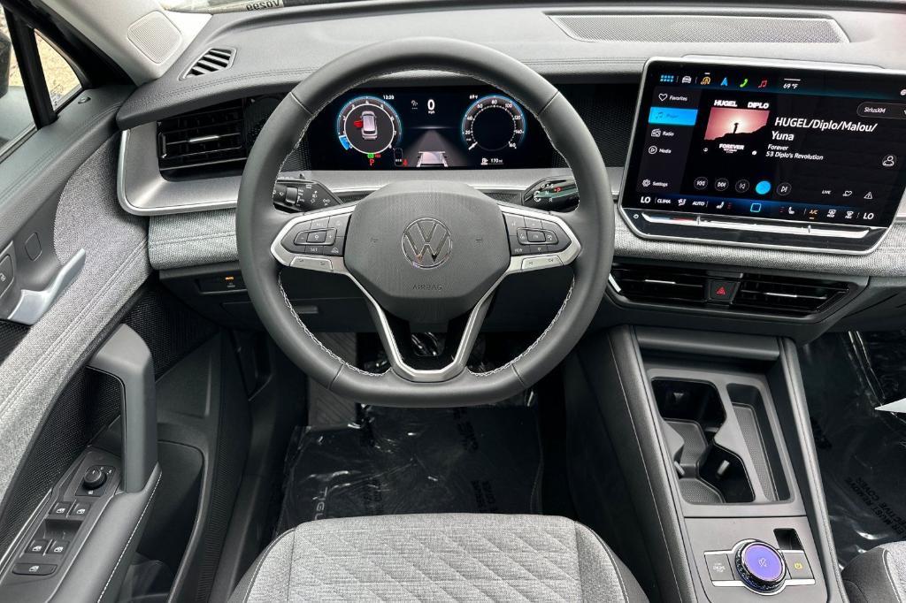 new 2025 Volkswagen Tiguan car, priced at $29,220