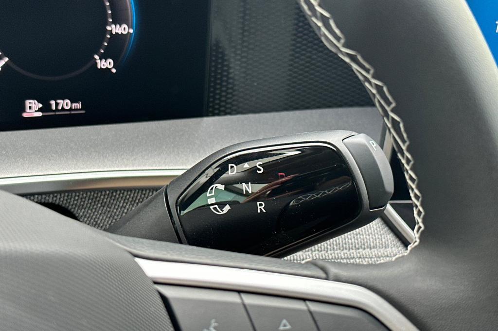 new 2025 Volkswagen Tiguan car, priced at $29,220