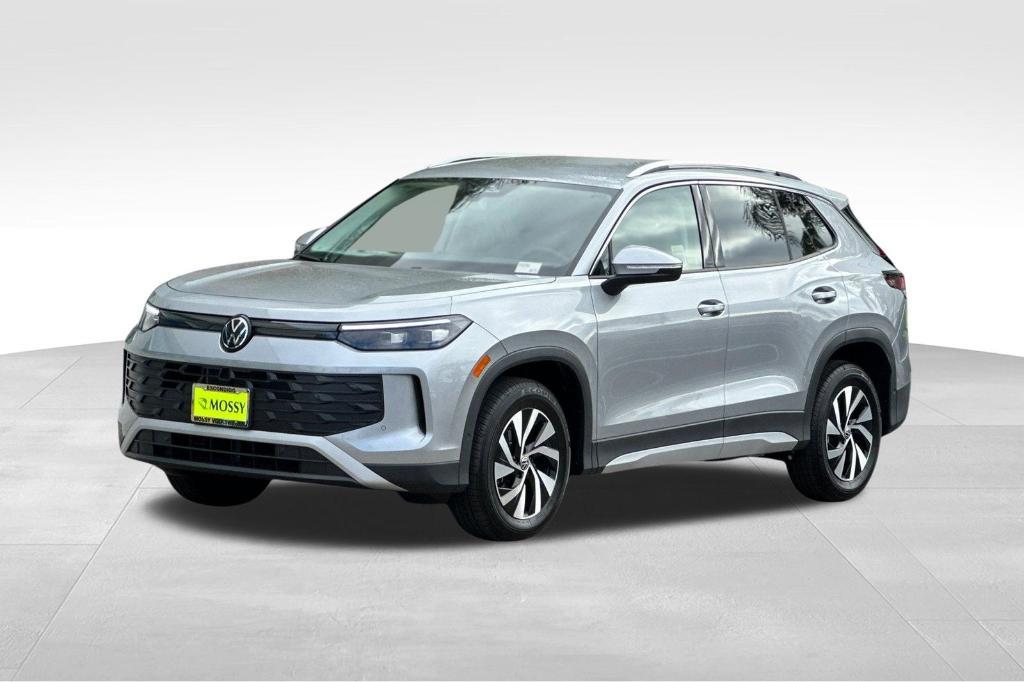 new 2025 Volkswagen Tiguan car, priced at $29,970