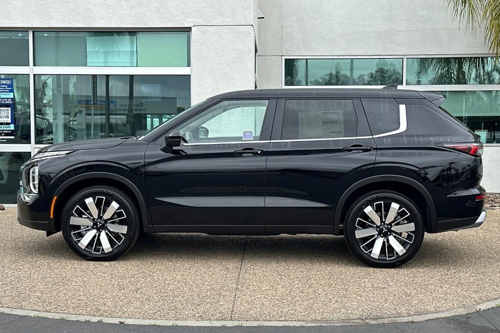 new 2025 Mitsubishi Outlander car, priced at $34,430