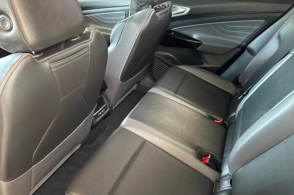 used 2023 Volkswagen ID.4 car, priced at $26,997