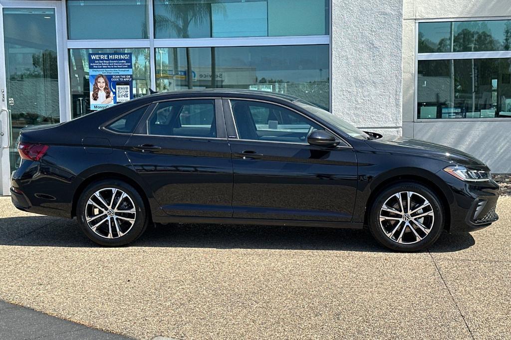 new 2025 Volkswagen Jetta car, priced at $23,984