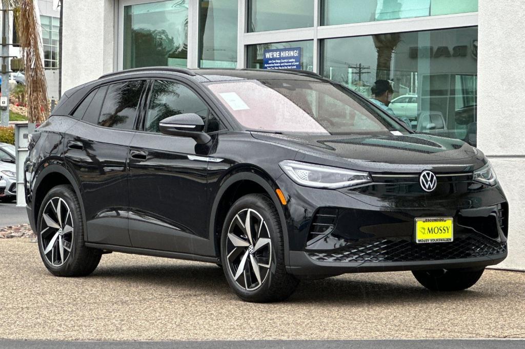 new 2025 Volkswagen ID.4 car, priced at $45,944