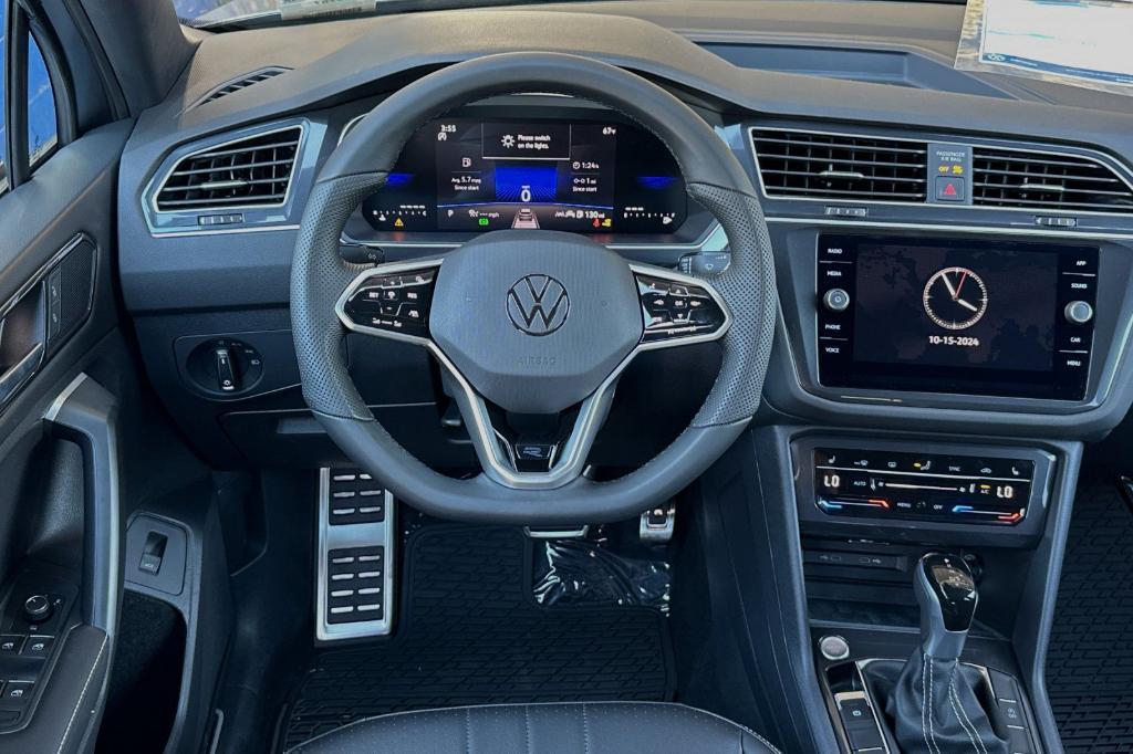 new 2024 Volkswagen Tiguan car, priced at $33,169