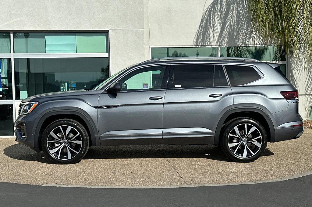 new 2025 Volkswagen Atlas car, priced at $52,114