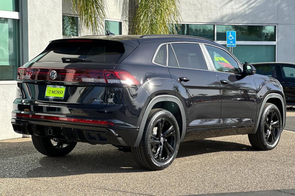 new 2025 Volkswagen Atlas Cross Sport car, priced at $50,106