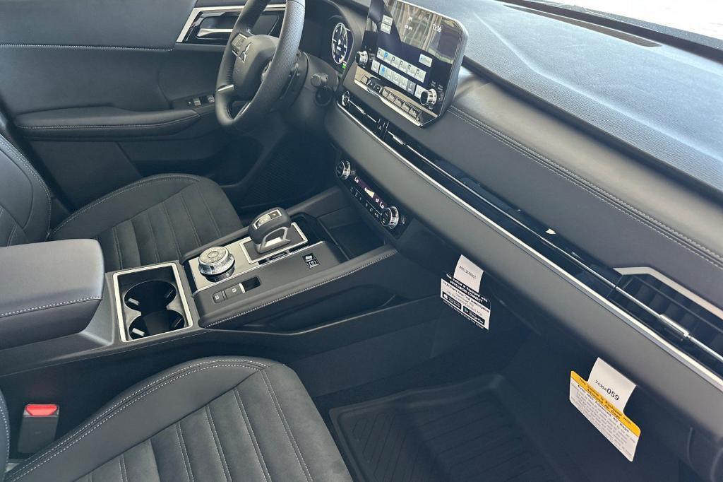 new 2025 Mitsubishi Outlander PHEV car, priced at $45,610