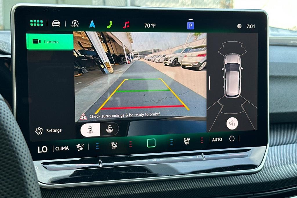 new 2025 Volkswagen Golf GTI car, priced at $38,523