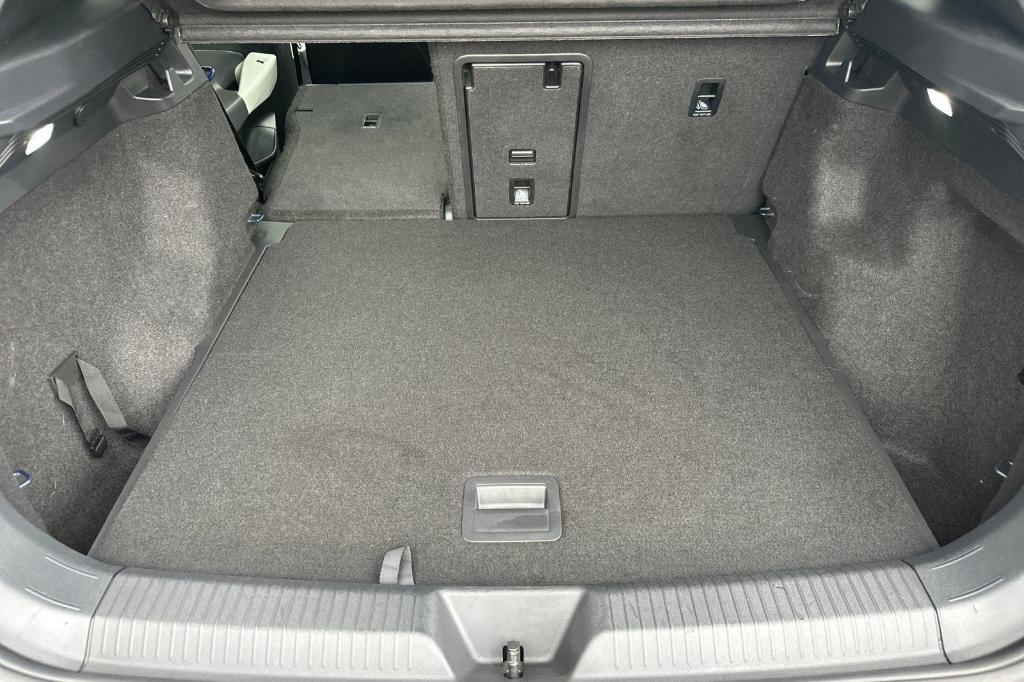 used 2021 Volkswagen ID.4 car, priced at $24,998