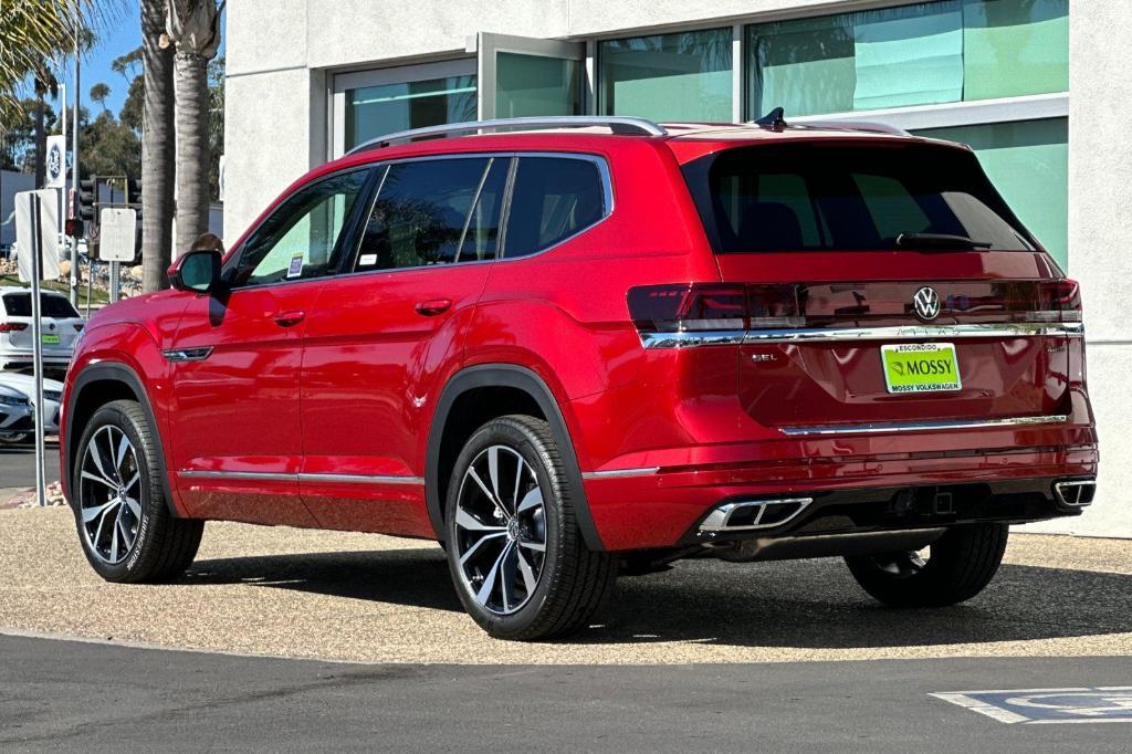 new 2025 Volkswagen Atlas car, priced at $53,908