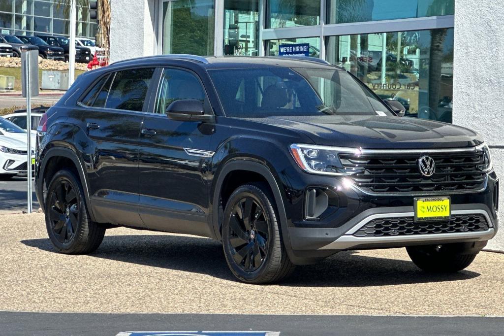 new 2025 Volkswagen Atlas Cross Sport car, priced at $42,469