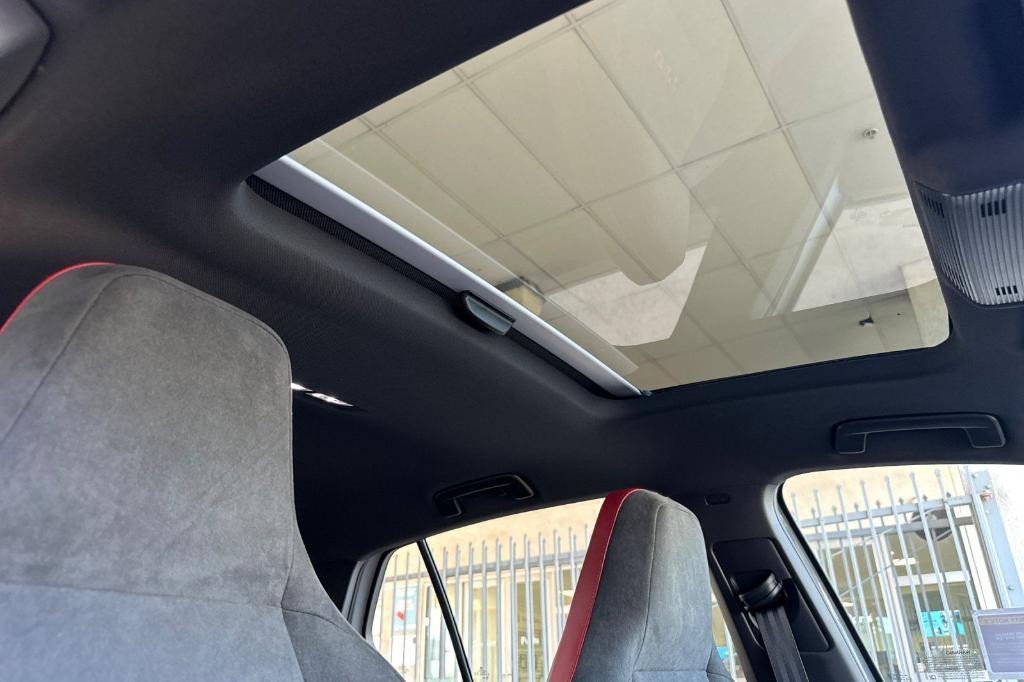 new 2025 Volkswagen Golf GTI car, priced at $38,350