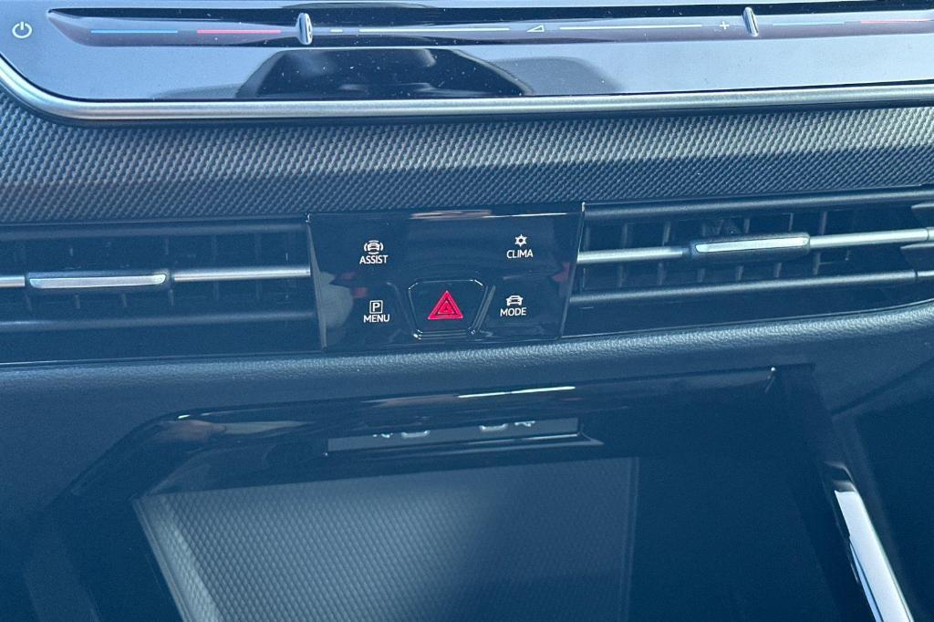 new 2025 Volkswagen Golf GTI car, priced at $33,148