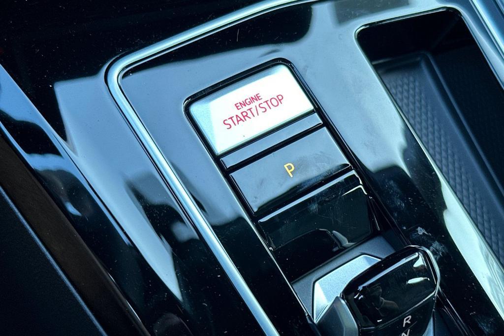 new 2025 Volkswagen Golf GTI car, priced at $33,148