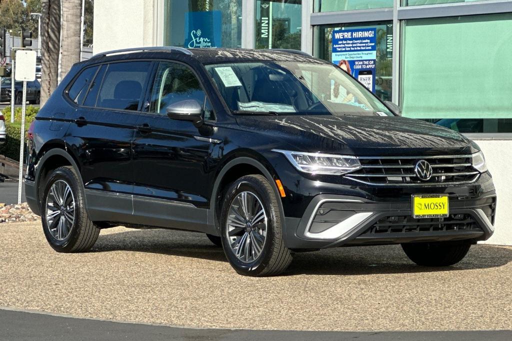 new 2024 Volkswagen Tiguan car, priced at $33,106