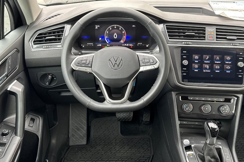 new 2024 Volkswagen Tiguan car, priced at $33,106