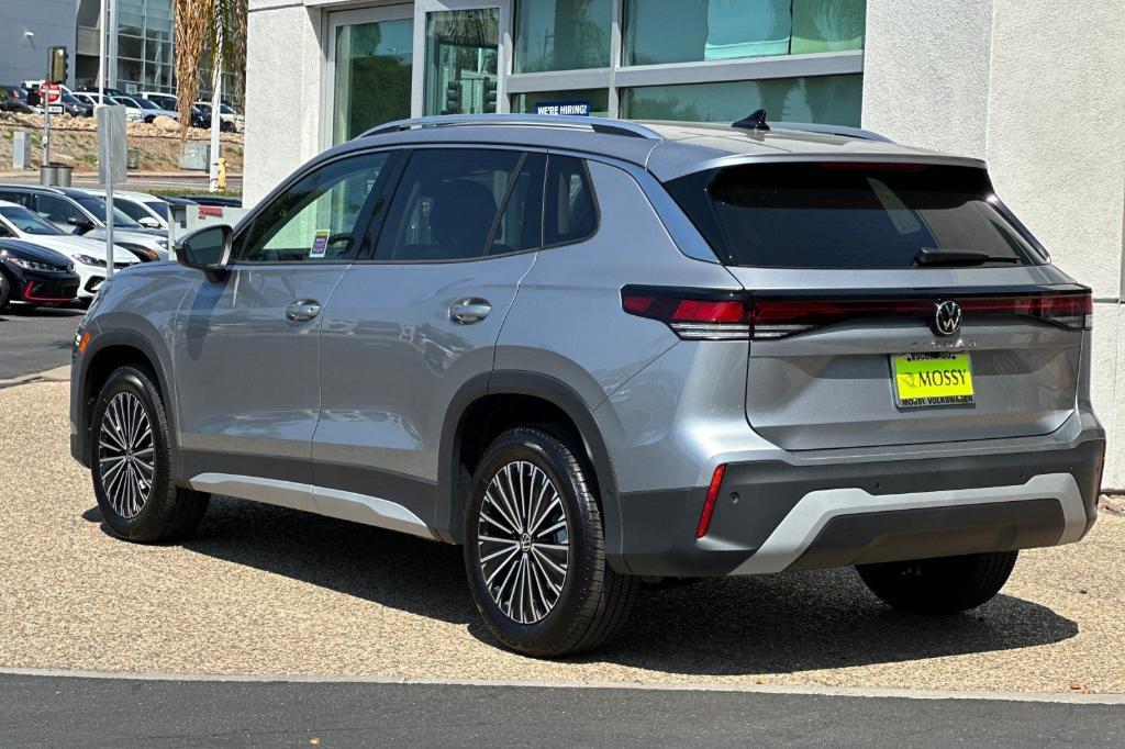 new 2025 Volkswagen Tiguan car, priced at $30,682