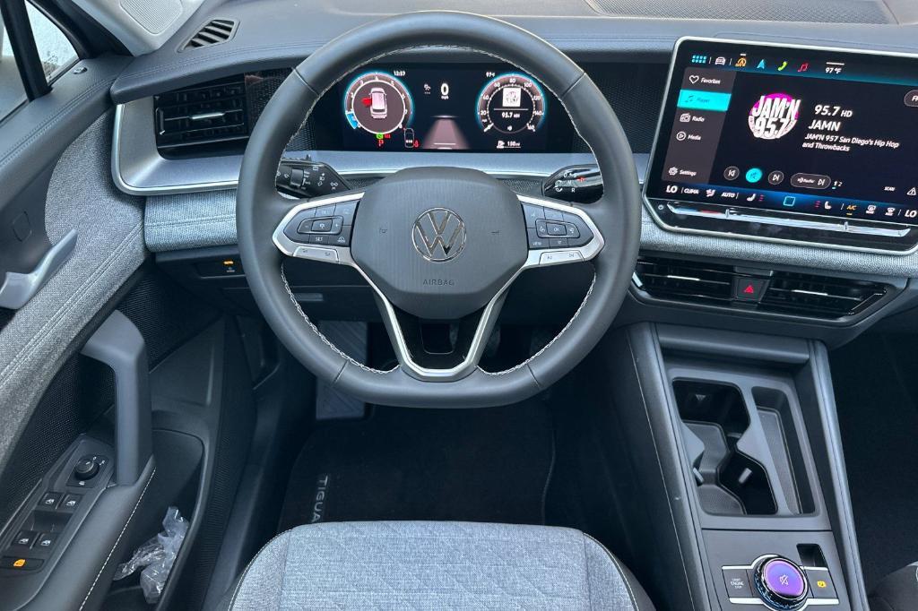 new 2025 Volkswagen Tiguan car, priced at $30,682
