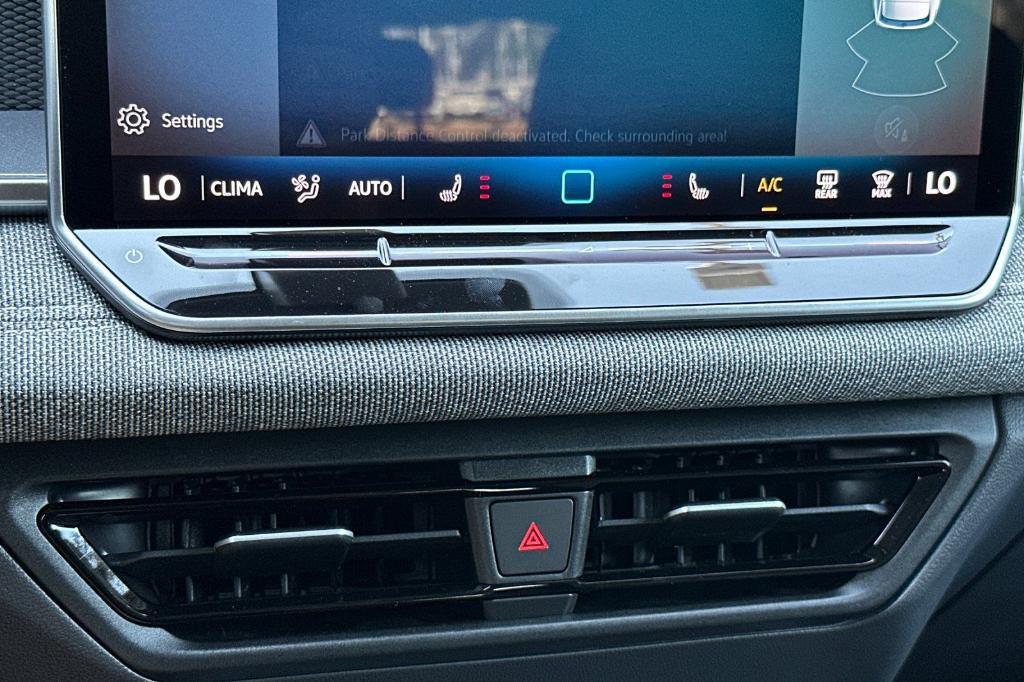 new 2025 Volkswagen Tiguan car, priced at $30,682