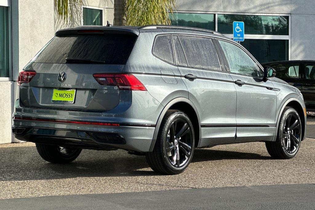 new 2024 Volkswagen Tiguan car, priced at $34,364