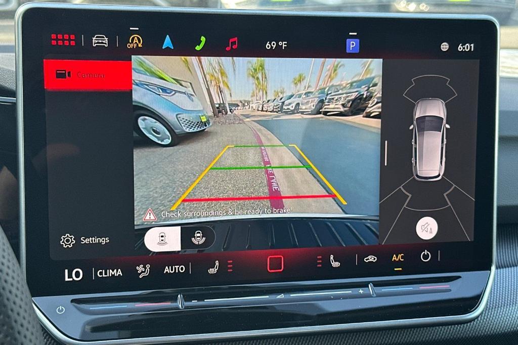 new 2025 Volkswagen Golf GTI car, priced at $38,528