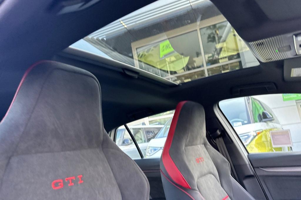 new 2025 Volkswagen Golf GTI car, priced at $38,528
