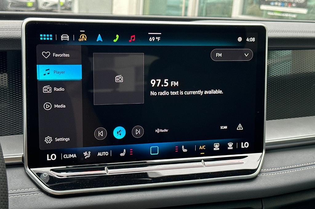 new 2025 Volkswagen Tiguan car, priced at $37,959
