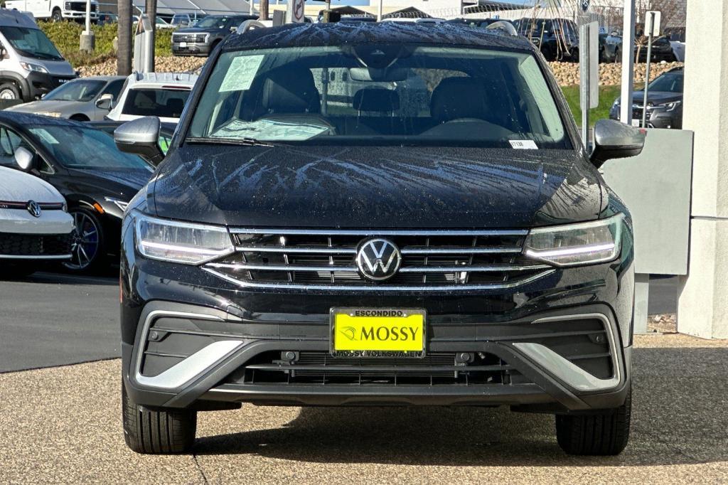 new 2024 Volkswagen Tiguan car, priced at $33,106