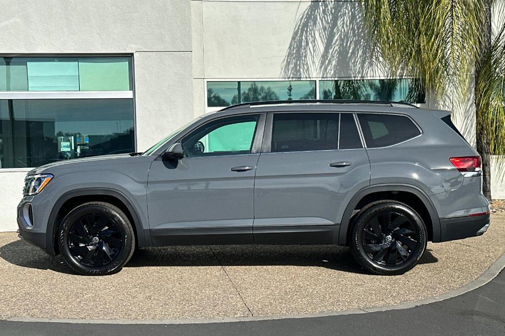 new 2025 Volkswagen Atlas car, priced at $44,940