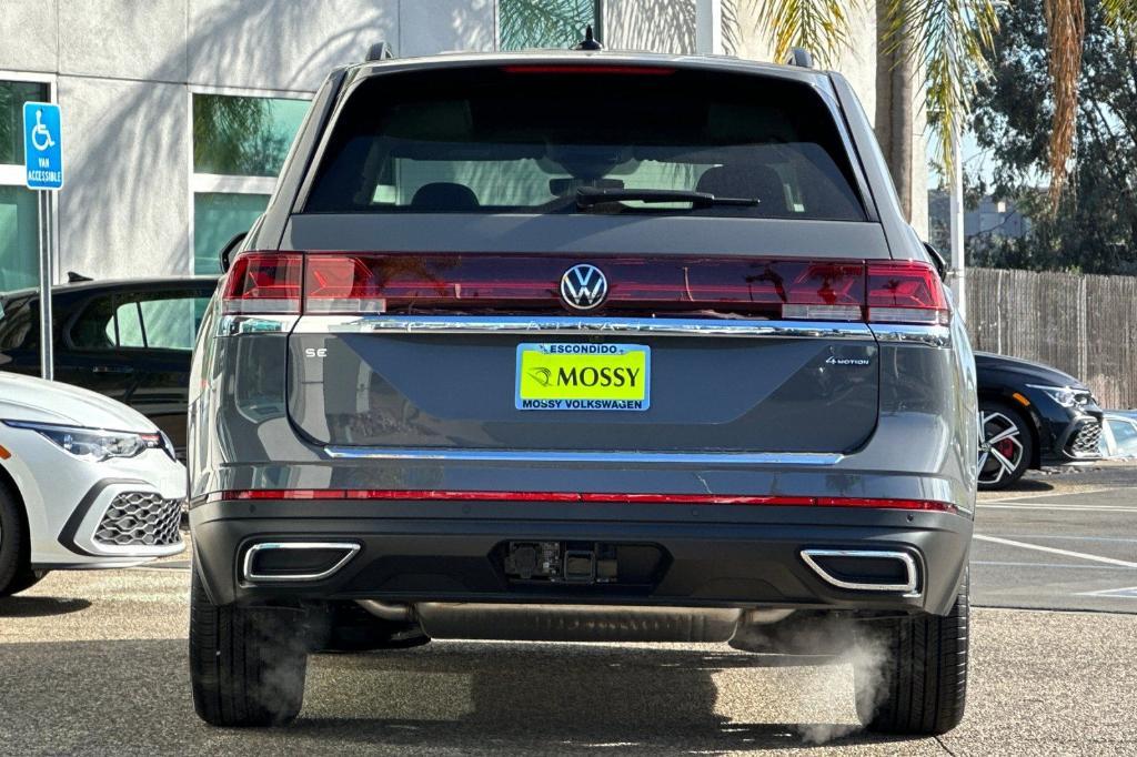 new 2025 Volkswagen Atlas car, priced at $44,940