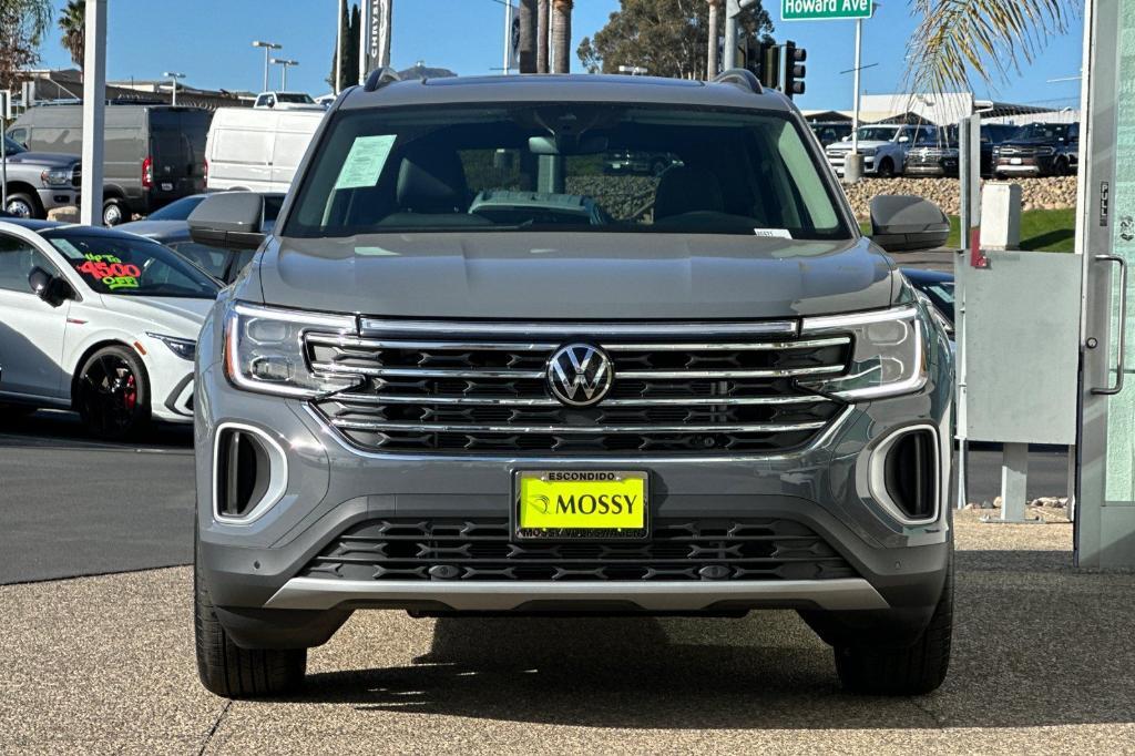 new 2025 Volkswagen Atlas car, priced at $44,940