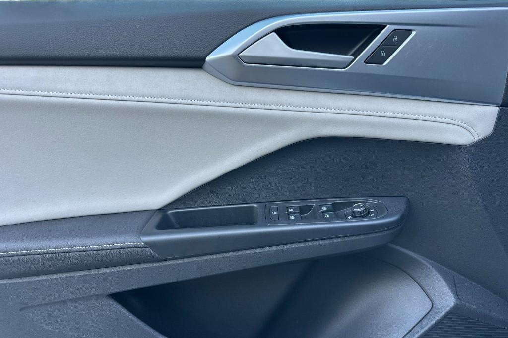 new 2025 Volkswagen Taos car, priced at $30,483