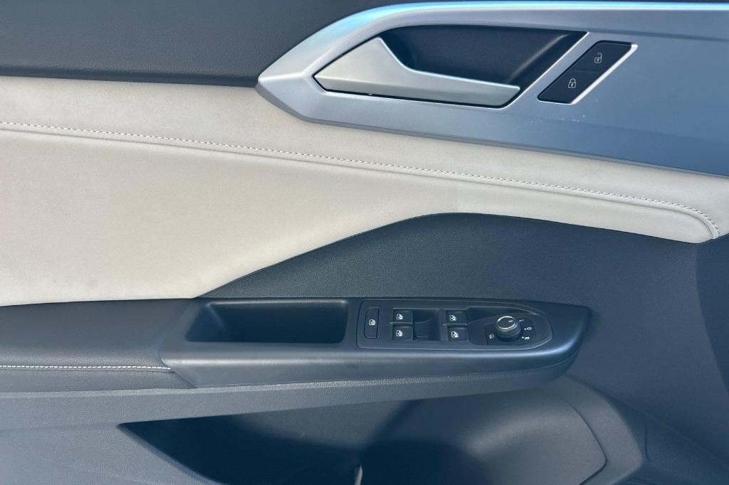 new 2025 Volkswagen Taos car, priced at $29,395