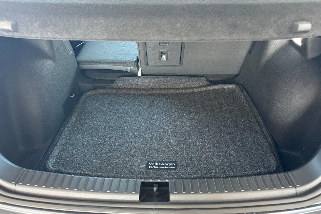 new 2025 Volkswagen Taos car, priced at $29,395