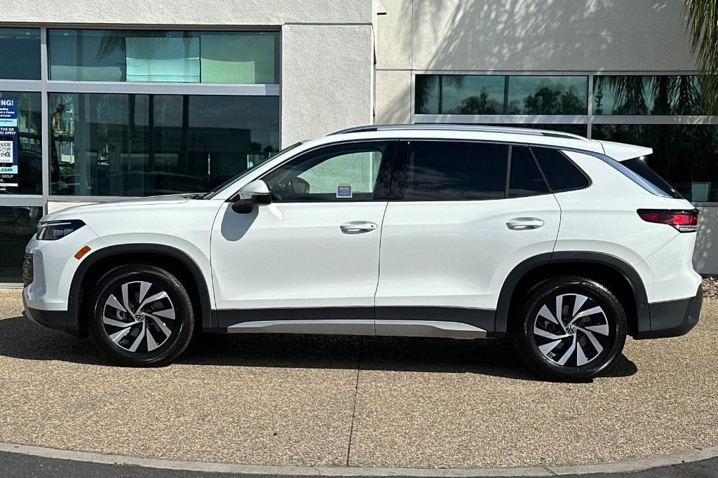 new 2025 Volkswagen Tiguan car, priced at $30,009