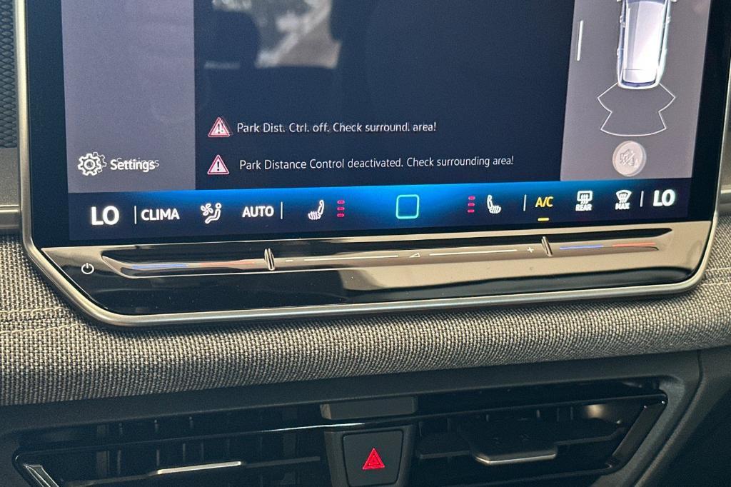 new 2025 Volkswagen Tiguan car, priced at $30,009