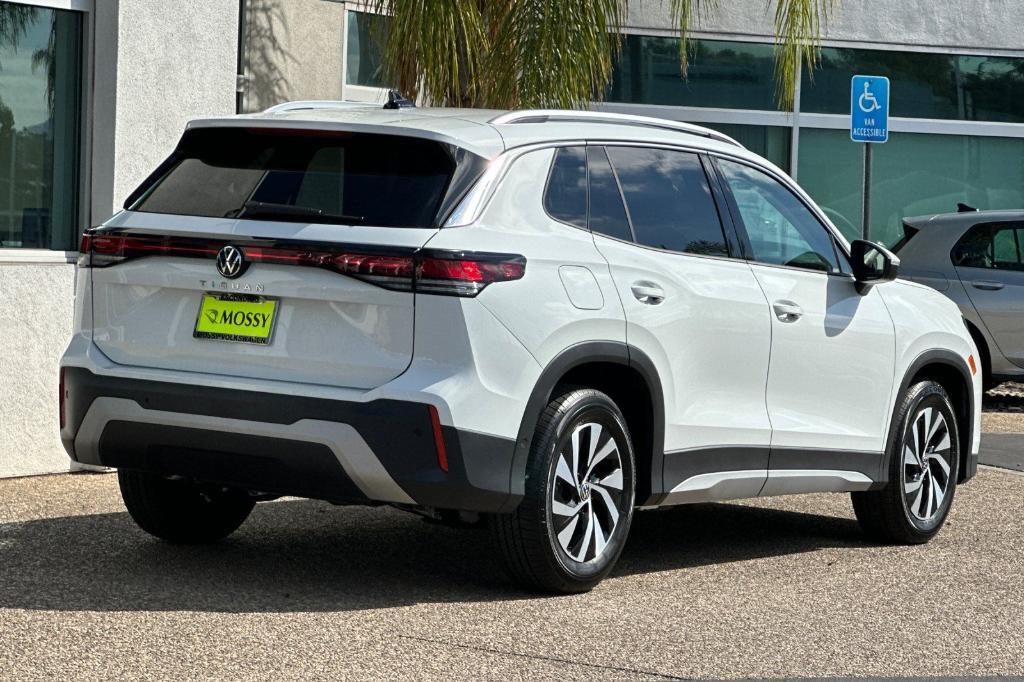 new 2025 Volkswagen Tiguan car, priced at $30,009