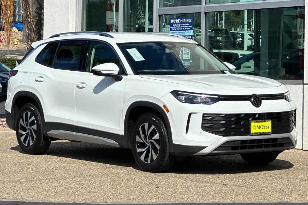 new 2025 Volkswagen Tiguan car, priced at $30,009