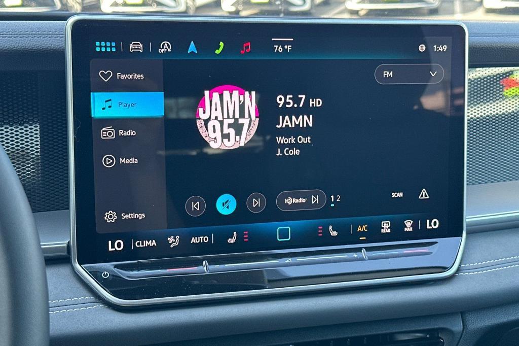 new 2025 Volkswagen Tiguan car, priced at $32,347