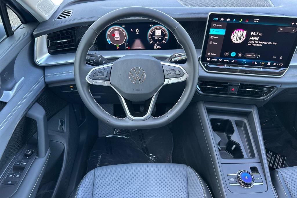 new 2025 Volkswagen Tiguan car, priced at $32,347