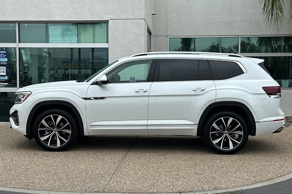 new 2025 Volkswagen Atlas car, priced at $52,929