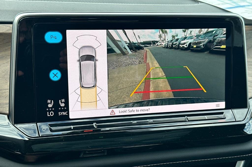 new 2026 Volkswagen Atlas car, priced at $47,032