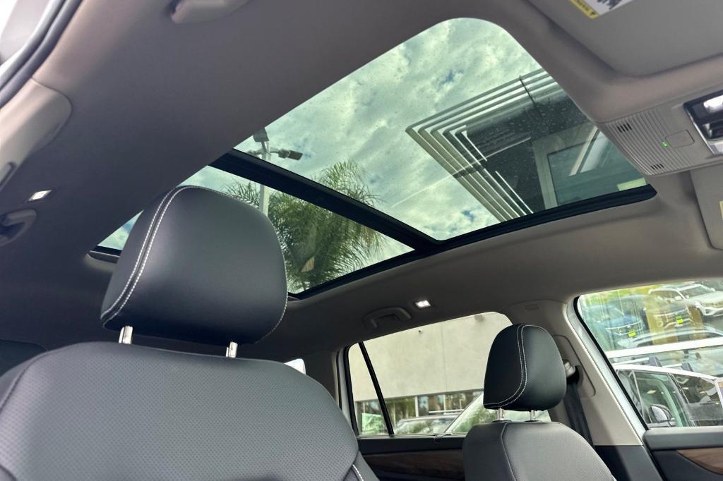 new 2026 Volkswagen Atlas car, priced at $47,032