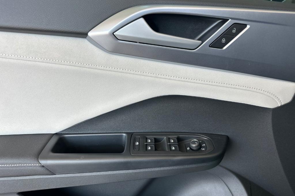 new 2025 Volkswagen Taos car, priced at $28,699